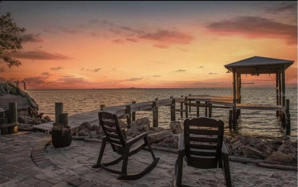 3528 W SHELL POINT ROAD 2