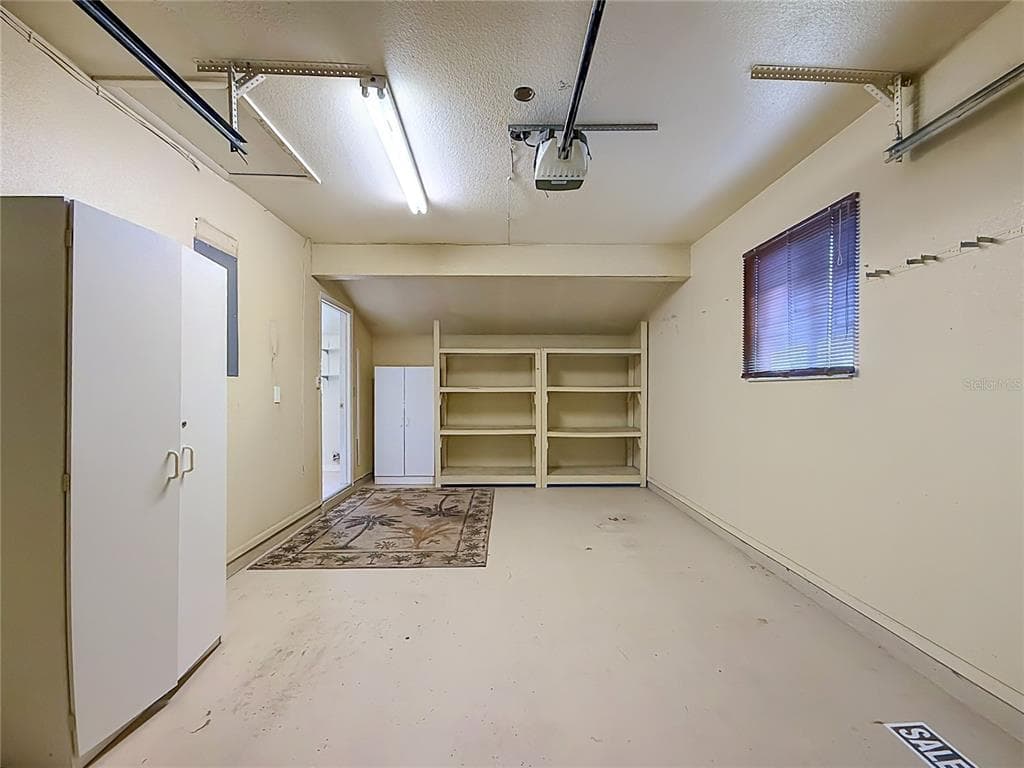 4804 BATCHELOR AVENUE photo 15