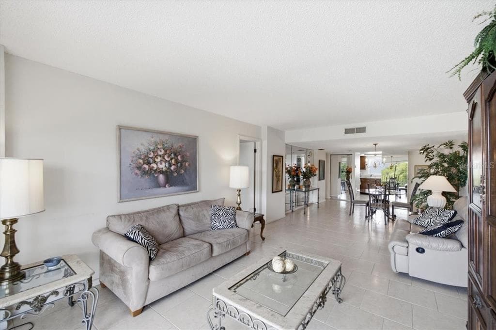 7050 SUNSET DRIVE S 216 photo 7