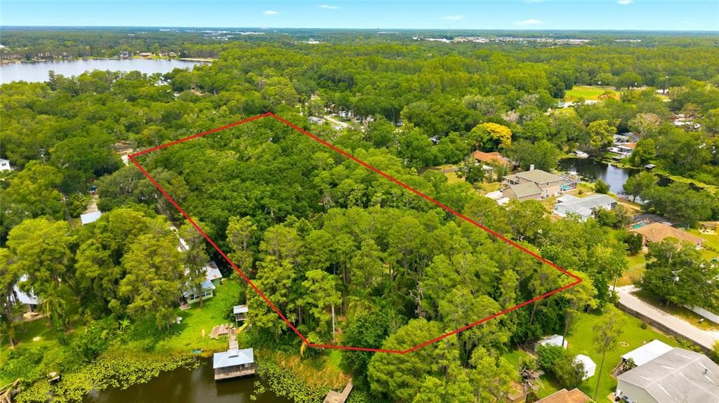1444 CHESAPEAKE DRIVE photo 1