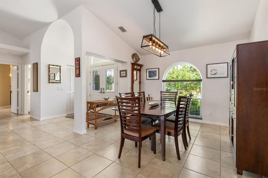 2829 LA MANCHA COURT photo 12