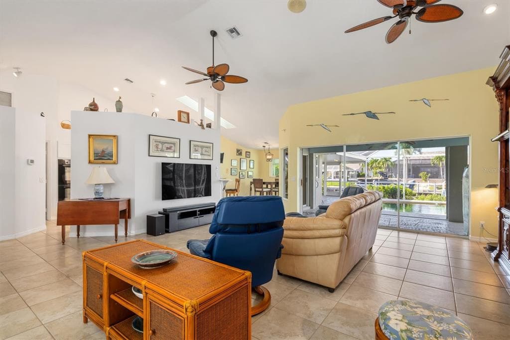 2829 LA MANCHA COURT photo 9