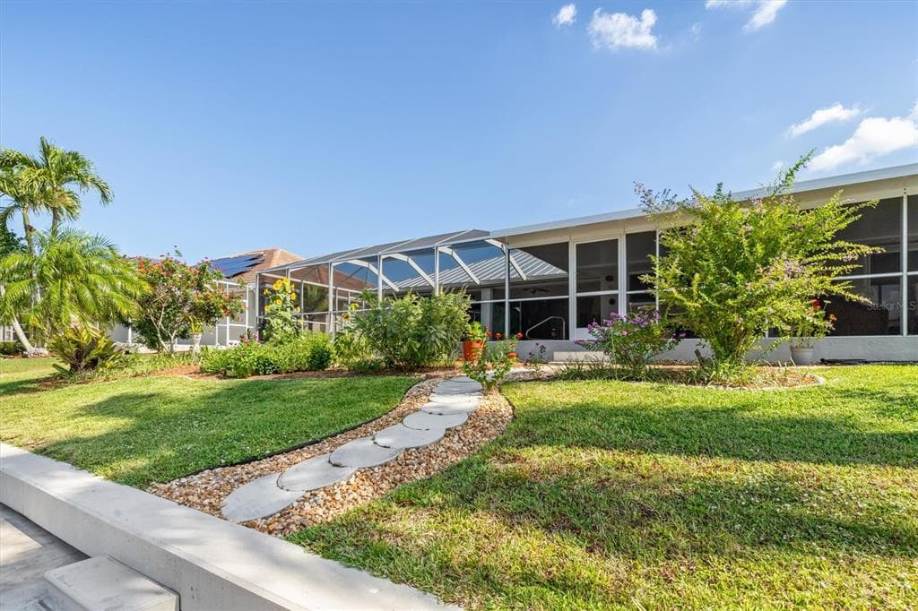 2829 LA MANCHA COURT photo 24