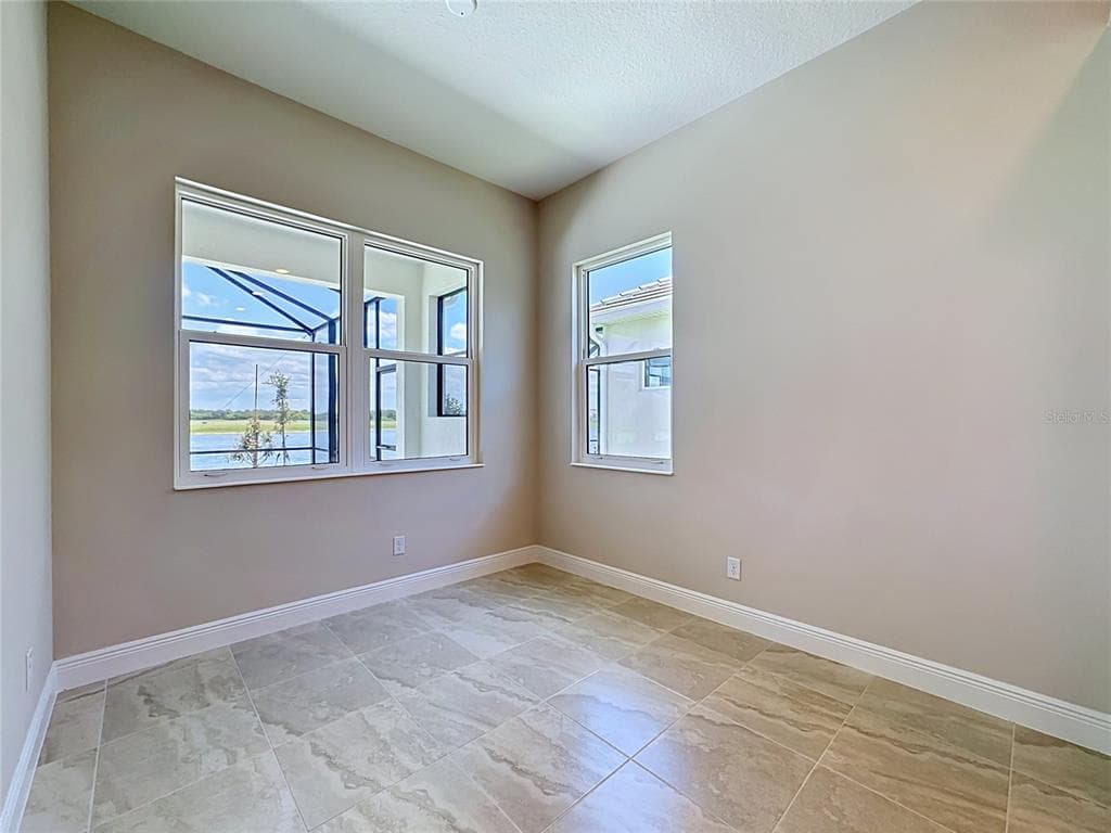 239 MONET TRAIL photo 14