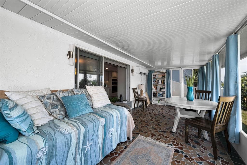 4825 SHELL STREAM BOULEVARD photo 25