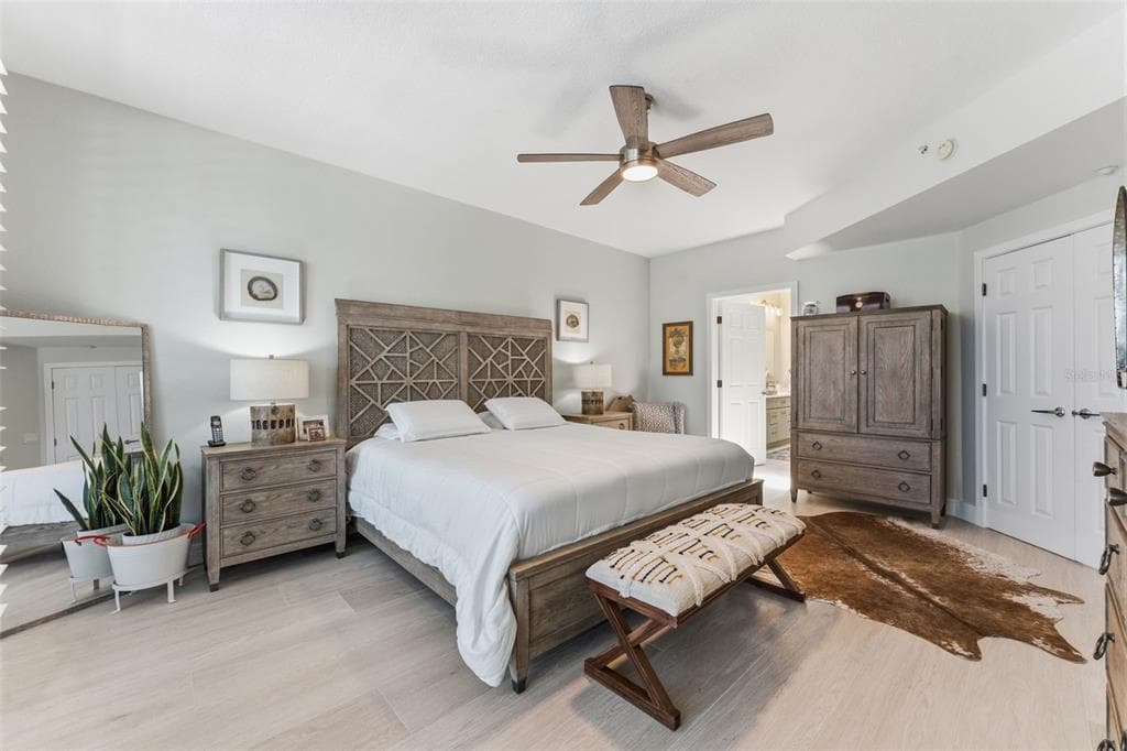 2 15TH AVENUE 401 photo 14