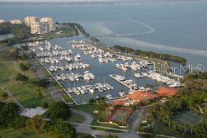2600 HARBOURSIDE DRIVE #R-13 1