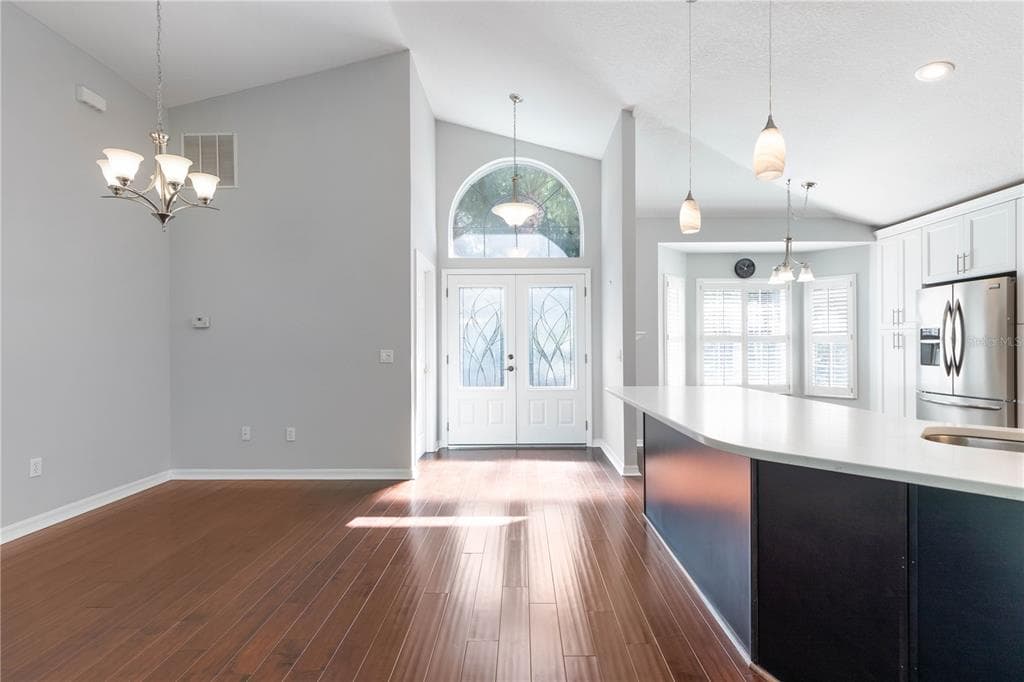 15 TANGLEWOOD COURT photo 5