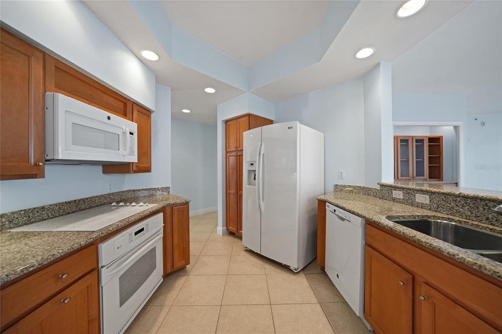 3329 SUNSET KEY CIRCLE 308 photo 15