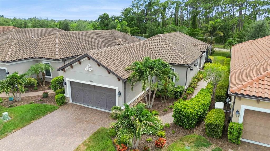 5749 SEMOLINO STREET photo 1