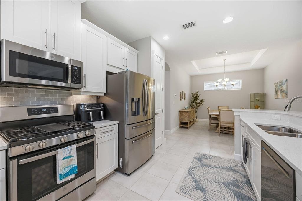 5749 SEMOLINO STREET photo 18