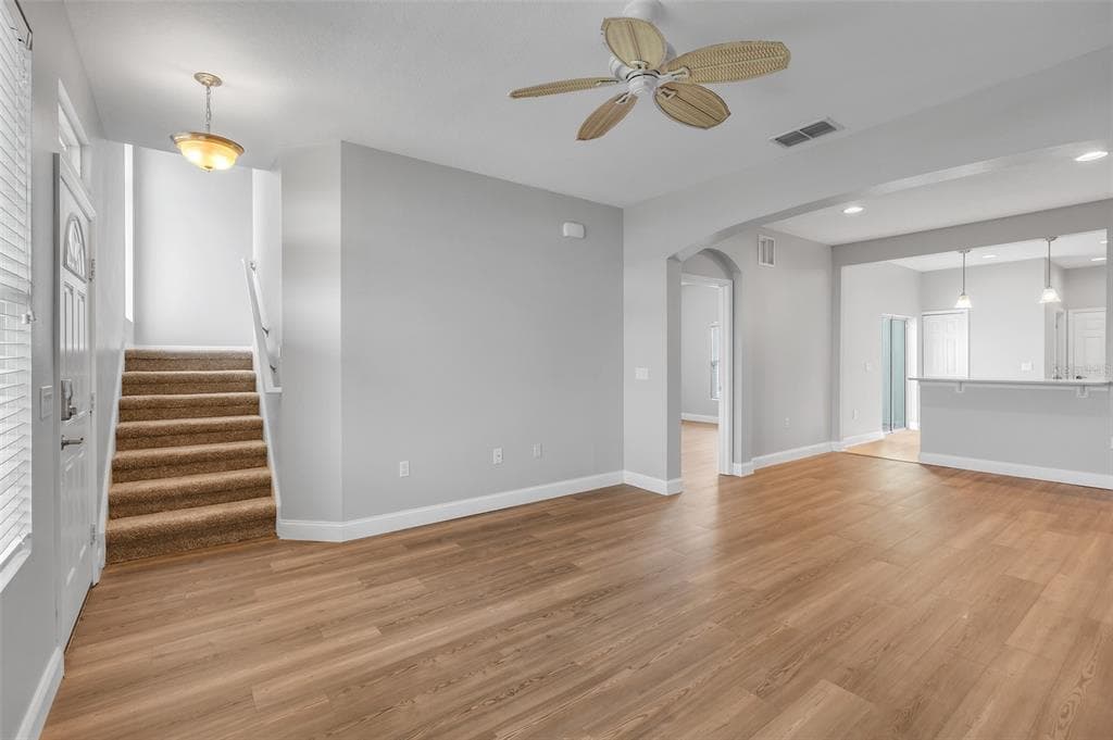 513 JUNIPER SPRINGS DRIVE photo 6