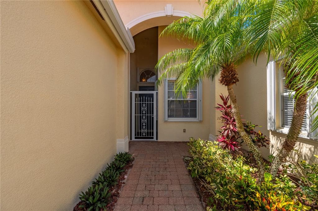 24311 RIVERFRONT DRIVE photo 8