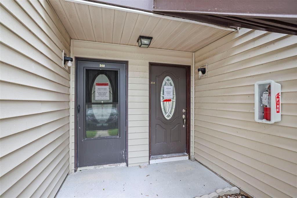 358 MOORINGS COVE DRIVE 4B photo 6