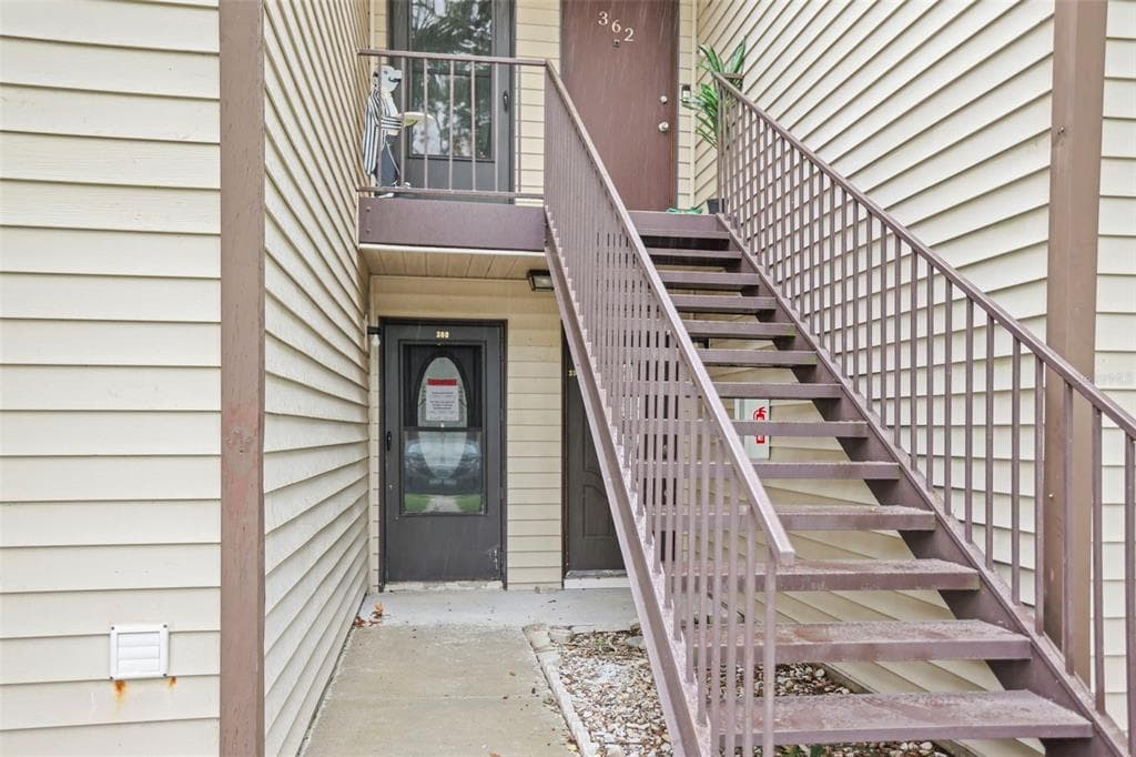 358 MOORINGS COVE DRIVE #4B 5