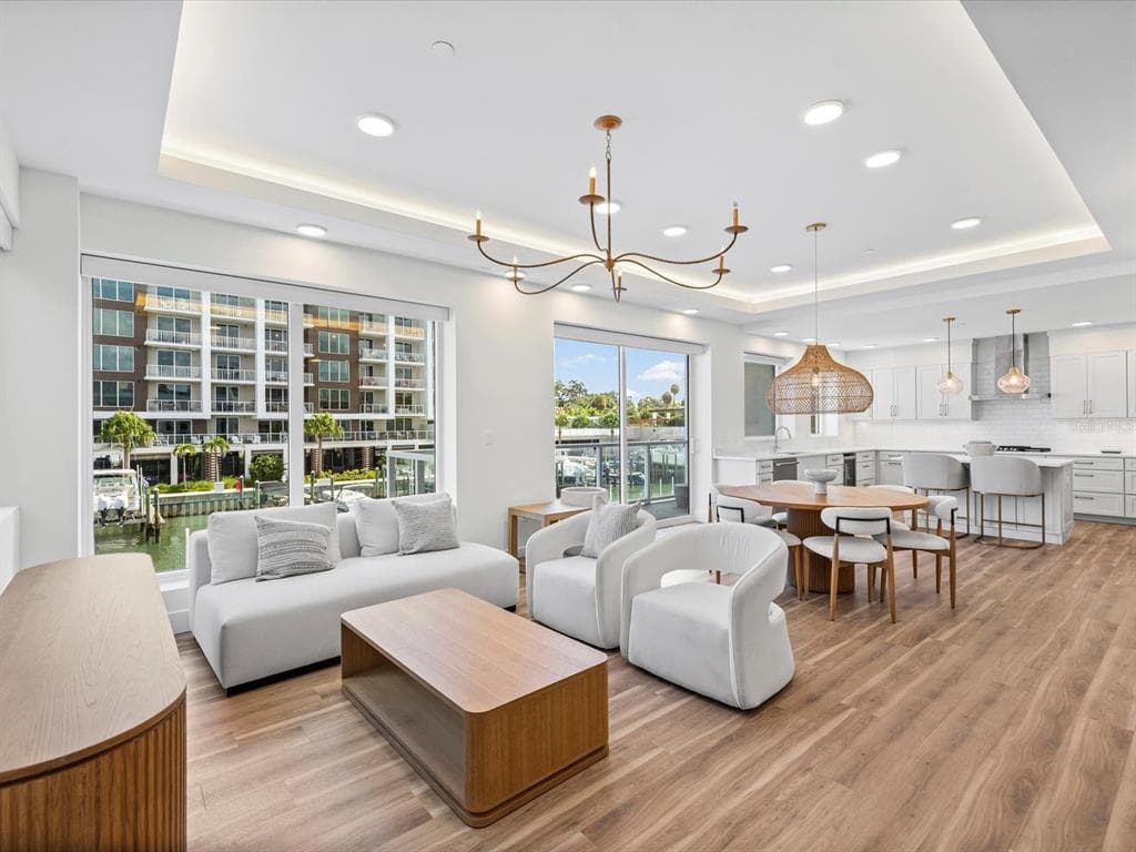 868 N OSCEOLA AVENUE 3