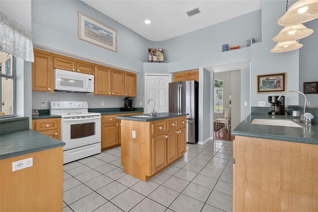29742 SQUIRREL POINT ROAD photo 14