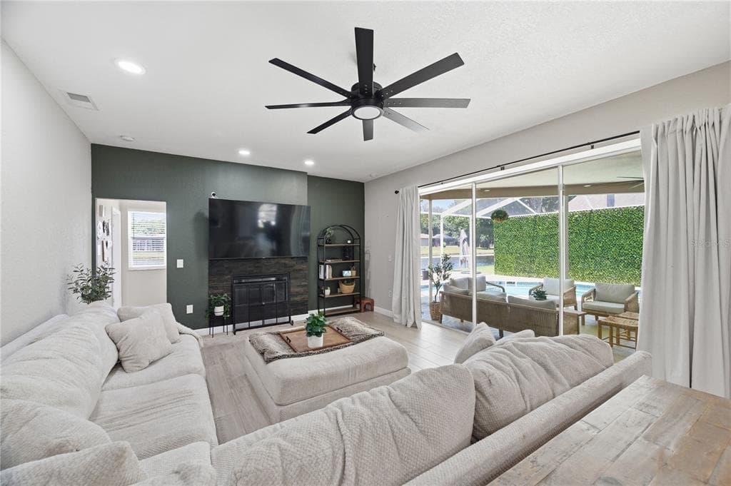 4149 RIDGEMOOR DRIVE N photo 6