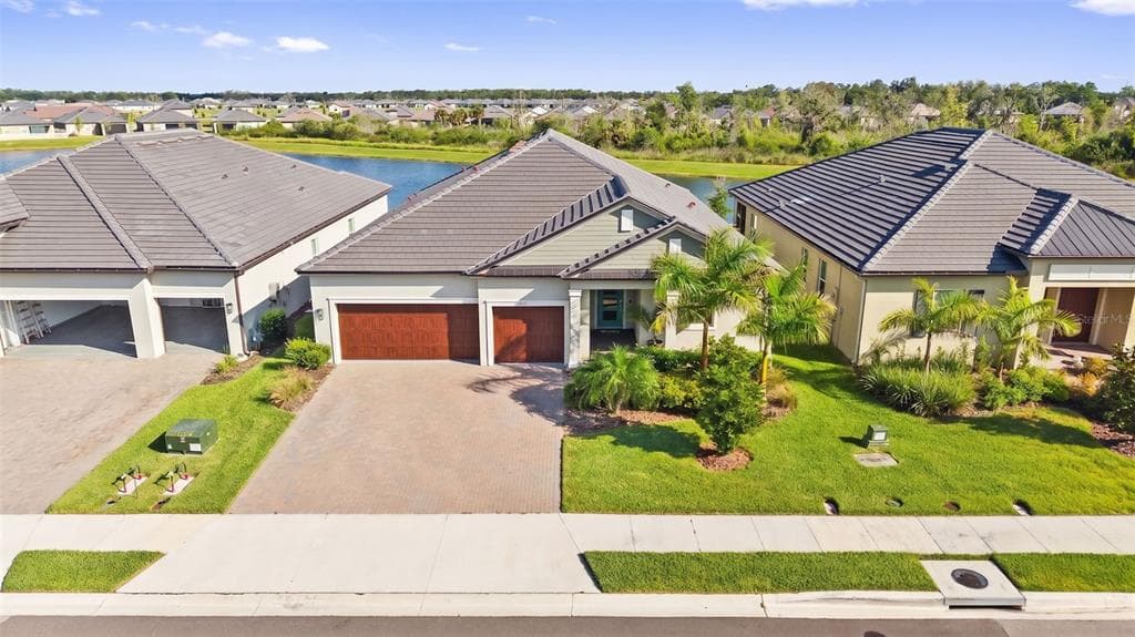 12211 VIOLET JASPER DRIVE photo 4
