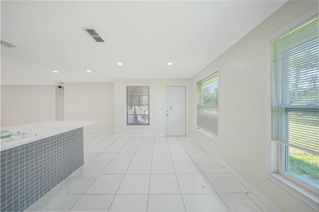 351 & 359 KINDRED BOULEVARD photo 10