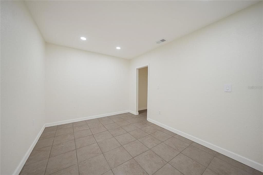 351 & 359 KINDRED BOULEVARD photo 11
