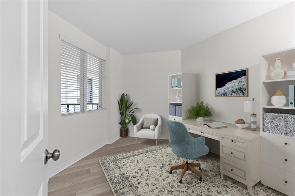 670 ISLAND WAY 800 photo 12