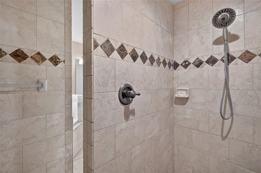 12037 EAGLE POINT CT photo 23