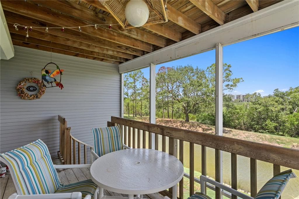 9564 TARA CAY COURT photo 17