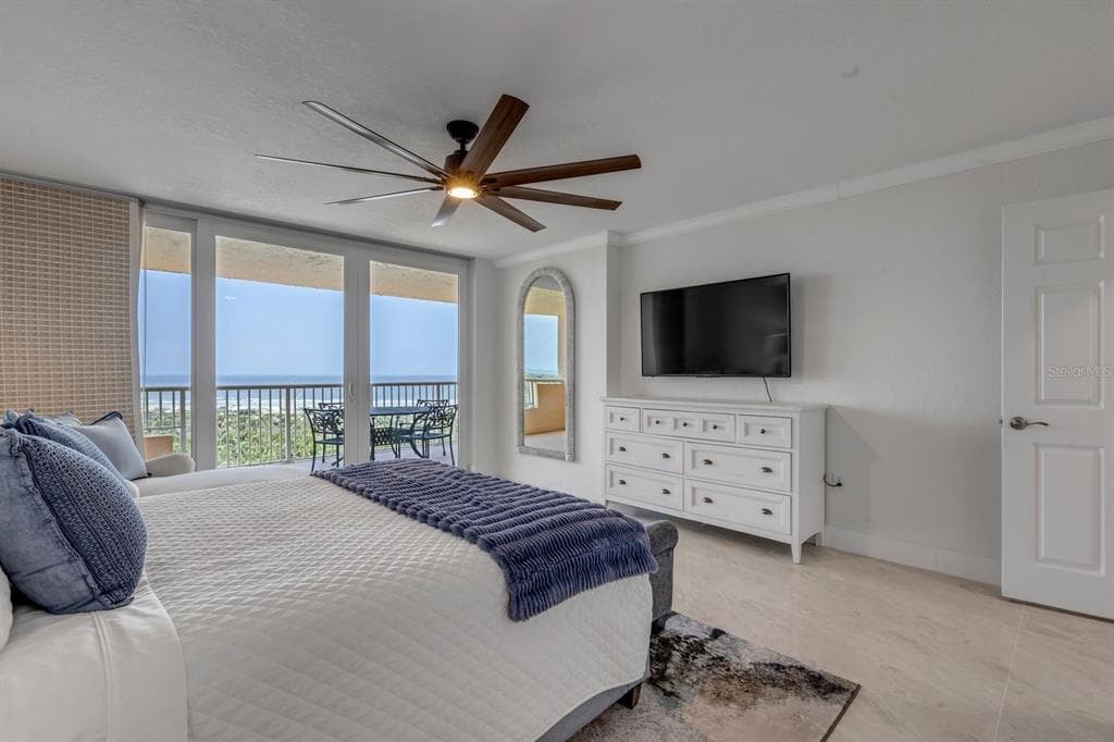 257 MINORCA BEACH WAY 506 photo 20