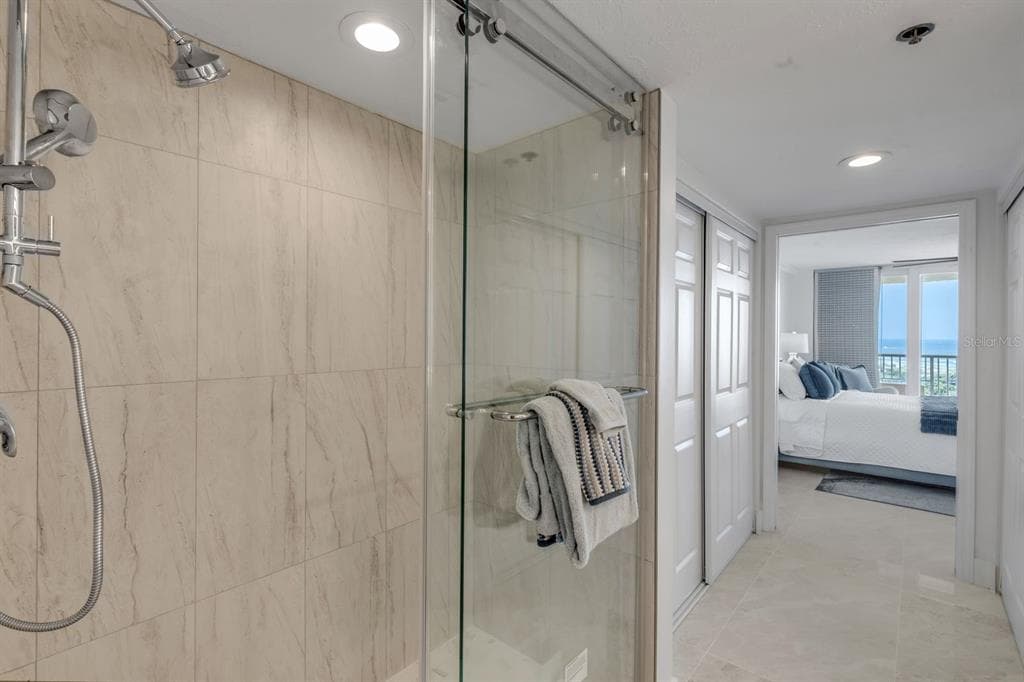 257 MINORCA BEACH WAY 506 photo 24