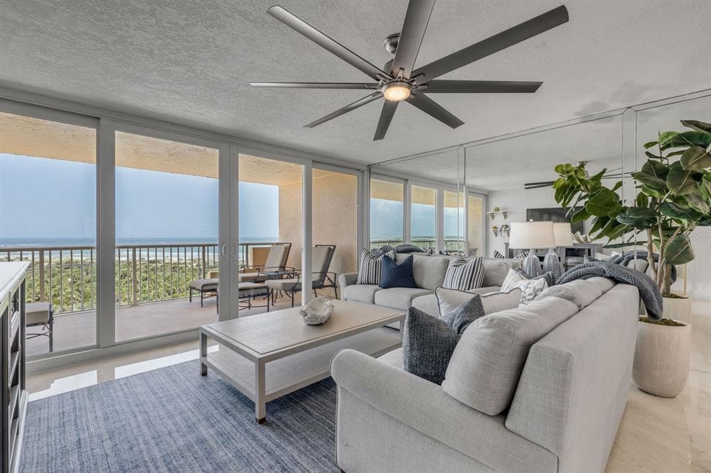 257 MINORCA BEACH WAY 506 photo 14