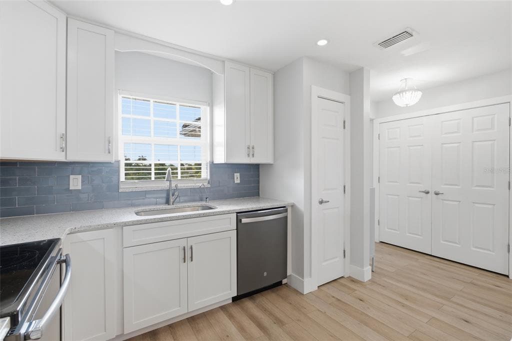 5112 CORONADO PARKWAY 12 photo 11