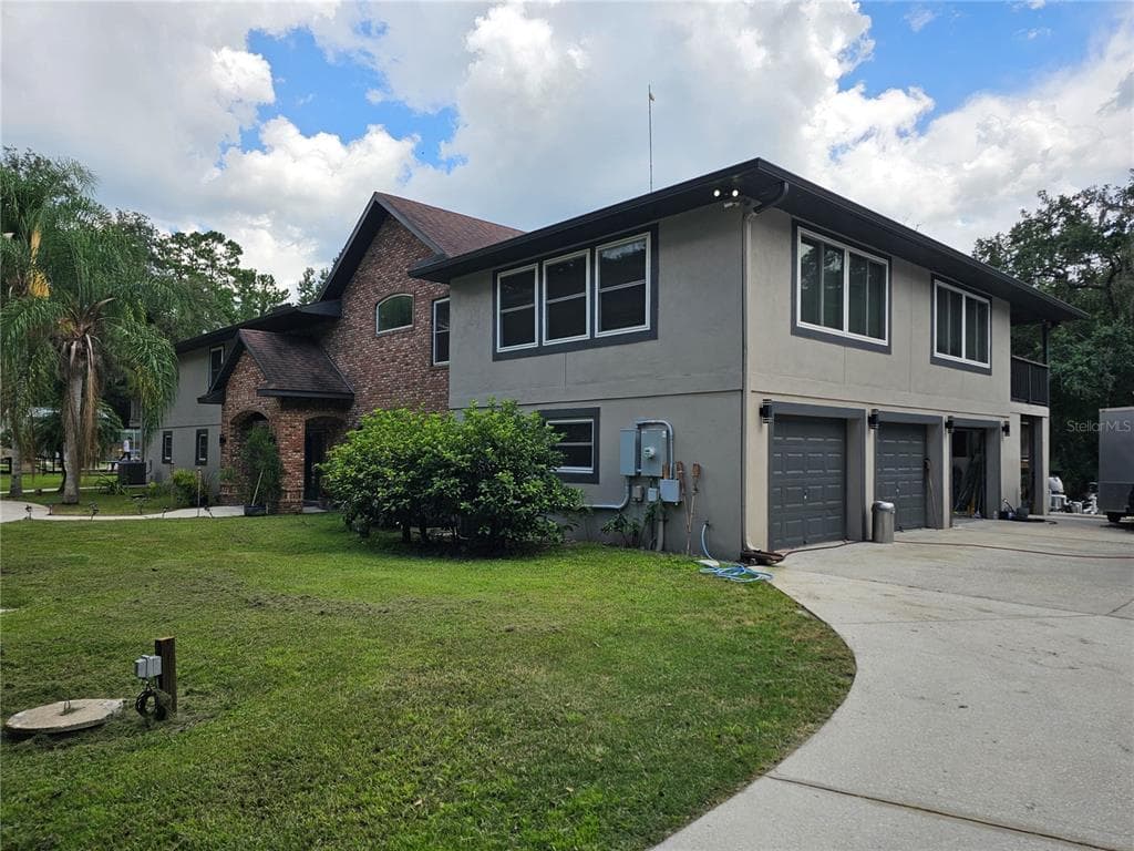 1607 MARTY DRIVE 3