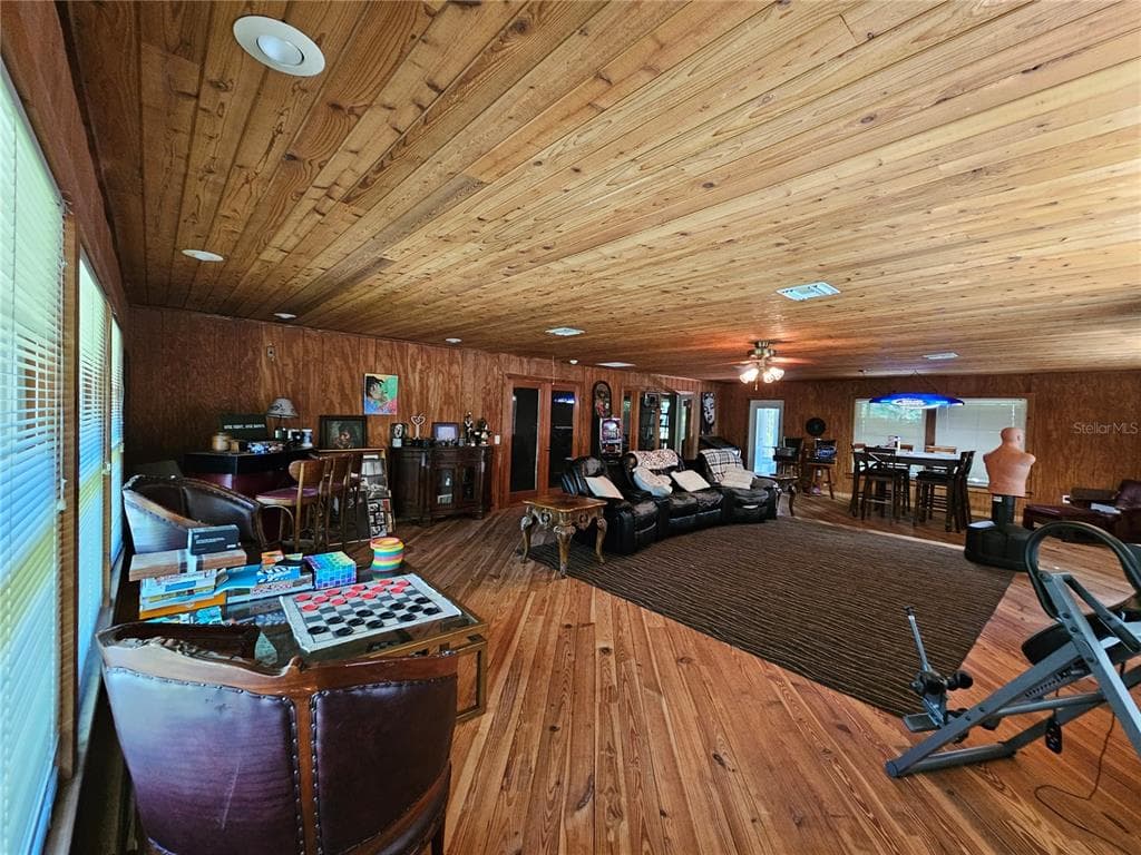 1607 MARTY DRIVE photo 24