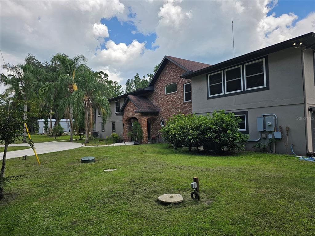 1607 MARTY DRIVE 4