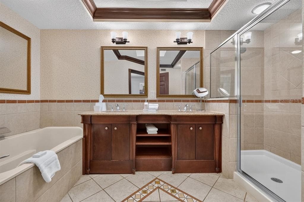 200 OCEAN CREST DRIVE 137 photo 19