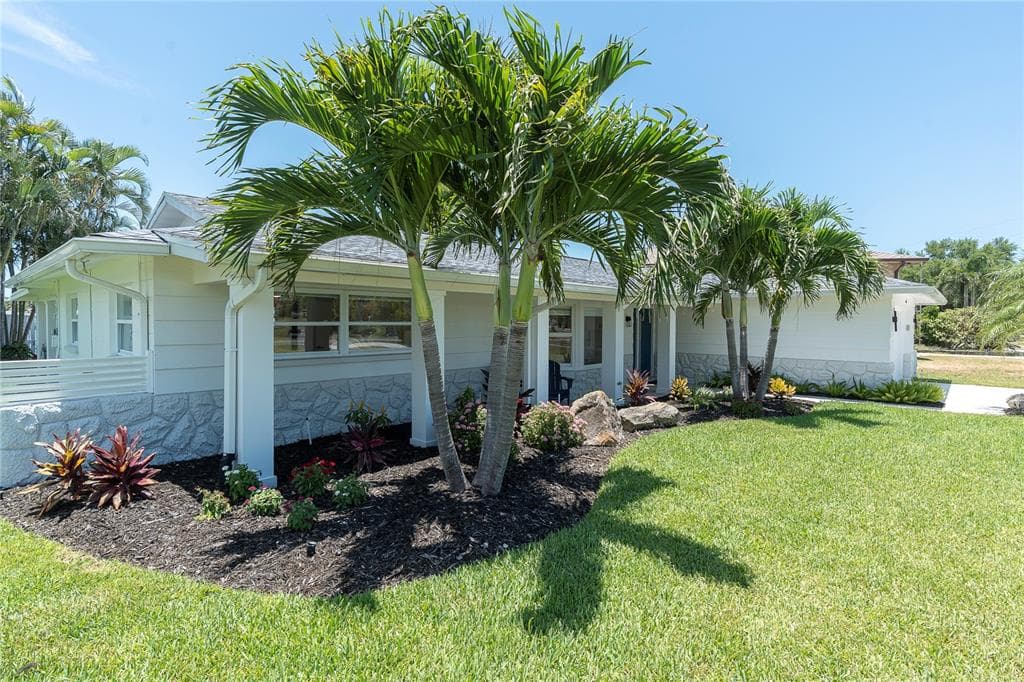 24 MARINA TERRACE photo 7