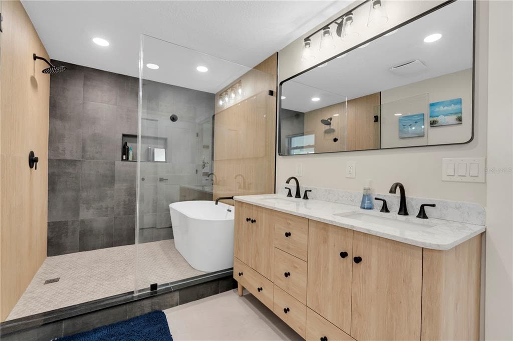 24 MARINA TERRACE 5