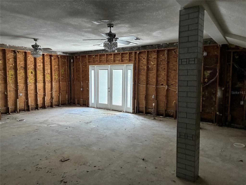 9307 RIVER COVE DRIVE photo 3