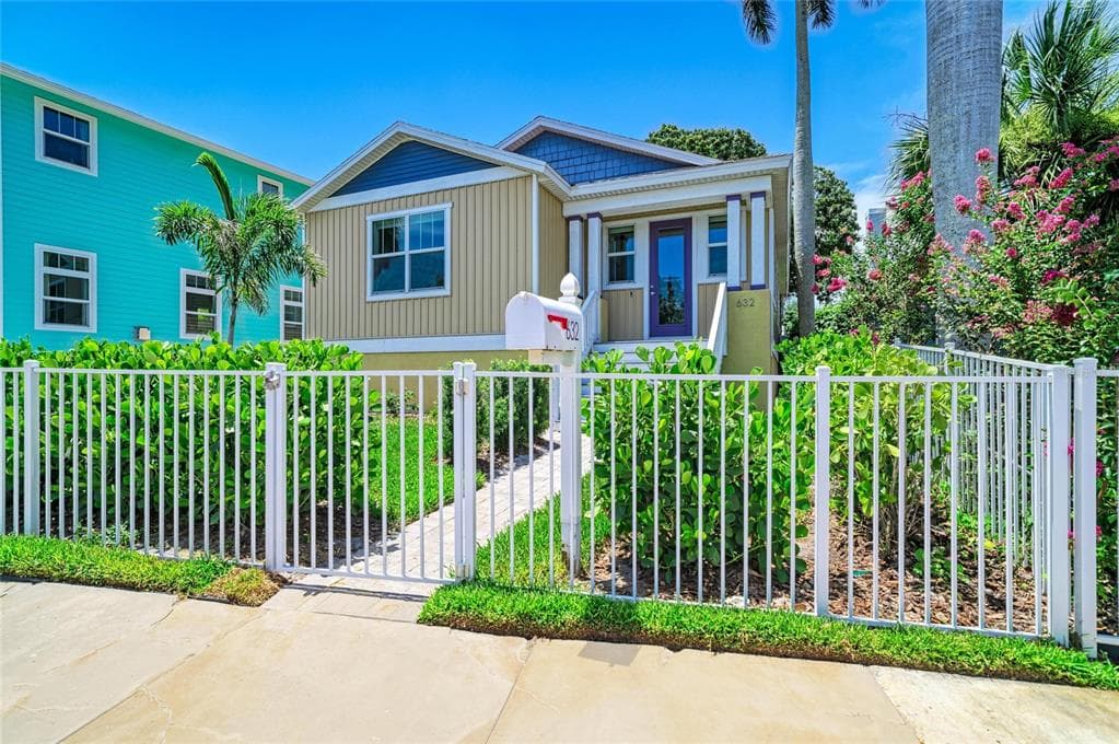 632 VIRGINIA DRIVE 1