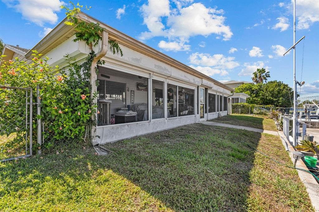 15639 BERTRAM DRIVE photo 9