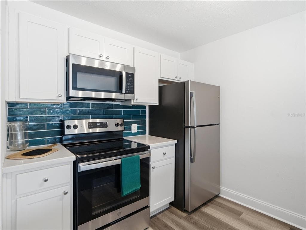 9009 TUDOR DRIVE G206 photo 12