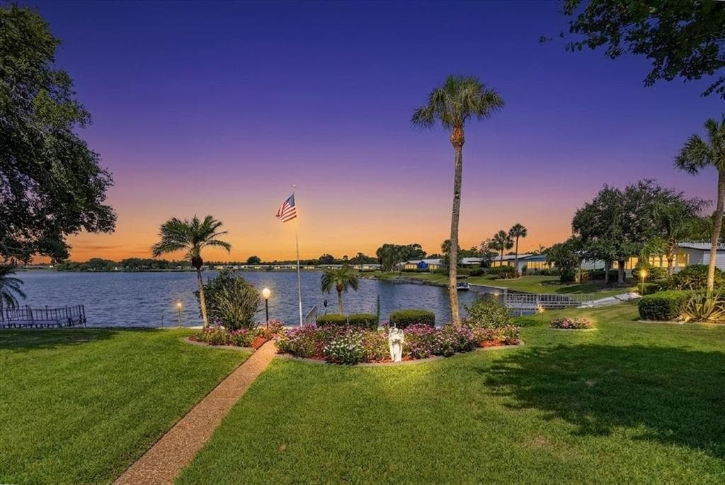 8469 IMPERIAL LAKES CIRCLE photo 7