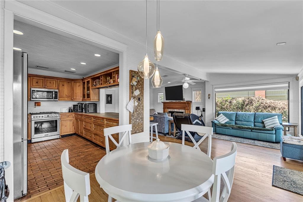 55342 CLAIRE STREET photo 19
