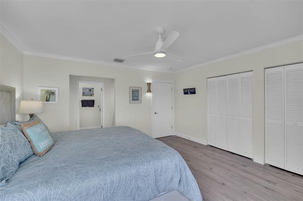 848 EVERGREEN WAY photo 16