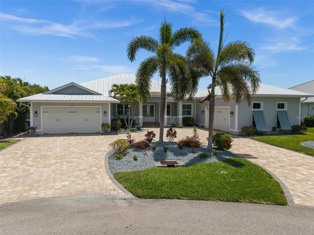 105 SW 52ND STREET 3
