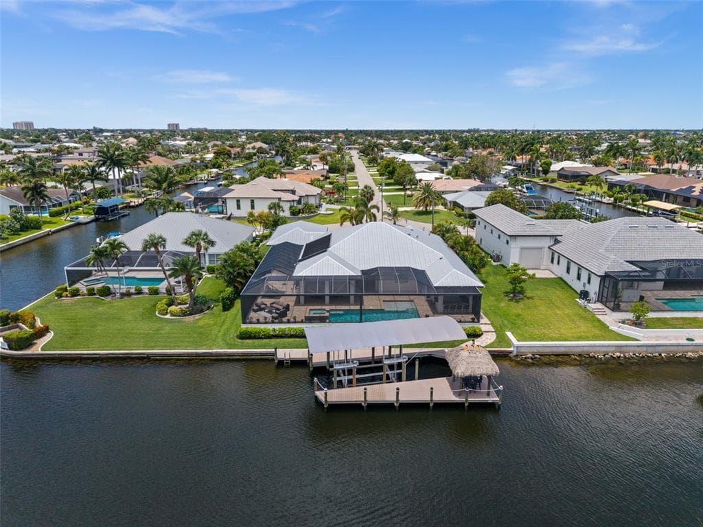 105 SW 52ND STREET 4