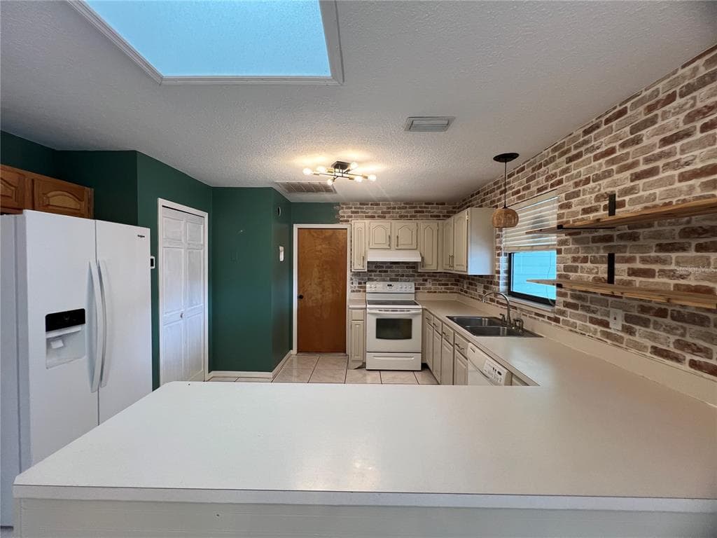 530 MINNOW COURT photo 7