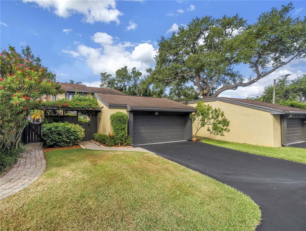 13300 INDIAN ROCKS ROAD #103 2