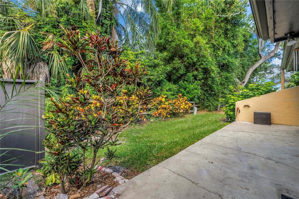 13300 INDIAN ROCKS ROAD 103 photo 25